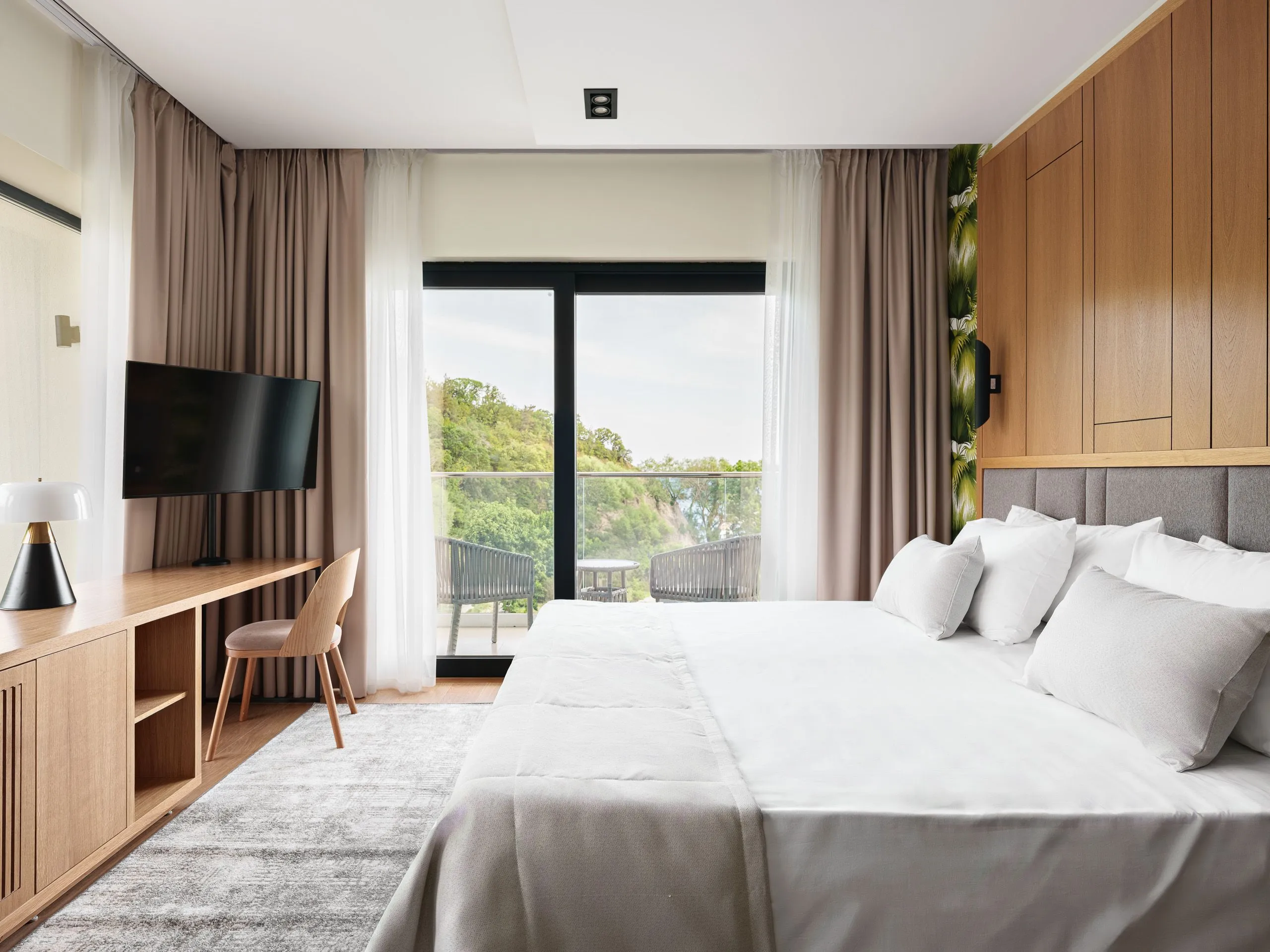 Подбор площадки по числу приглашённых и деньгам